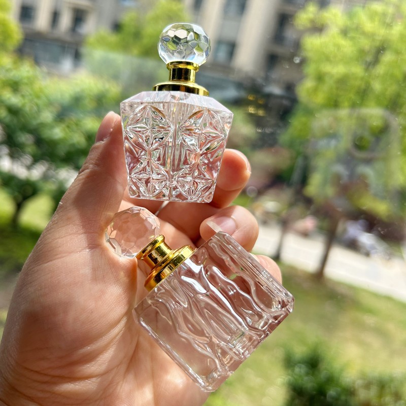Luxury Skincare Packaging - Empty Refillable Perfume Dropper Bottle Car